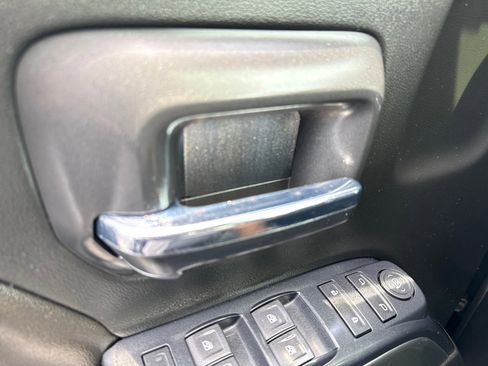 Used 2019 Chevrolet Silverado 1500 LT AWD/4WD image 26