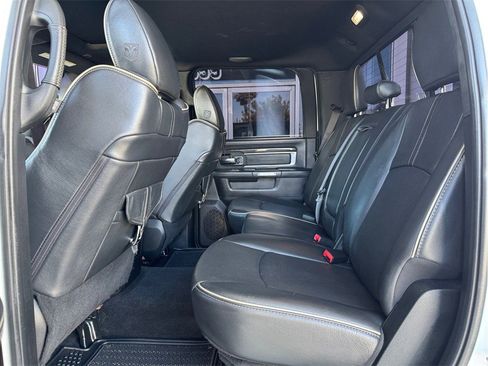 Used 2017 RAM 3500 Laramie Longhorn AWD/4WD image 23