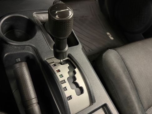 Used 2008 Toyota FJ Cruiser 4WD image 12