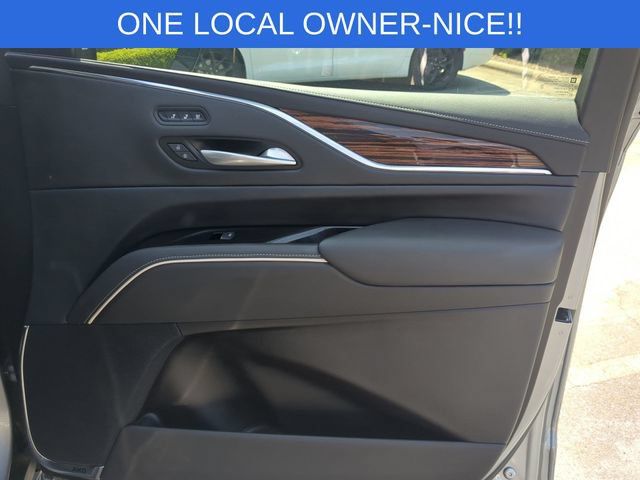 Used 2024 Cadillac Escalade Premium Luxury w/ Performance Package AWD/4WD image 41