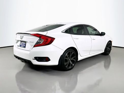 Used 2019 Honda Civic Sport image 8