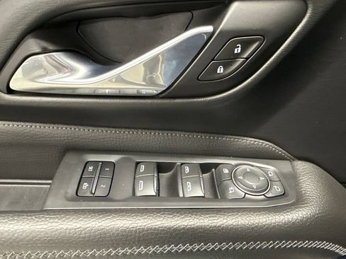 Used 2021 GMC Yukon Denali w/ Denali Premium Package AWD/4WD image 21