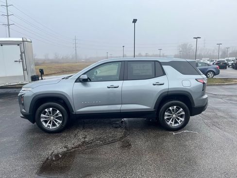 New 2026 Chevrolet Equinox LT image 4