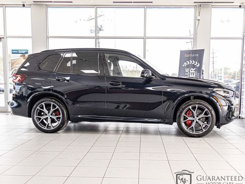 Used 2023 BMW X5 xDrive40i w/ M Sport Package AWD/4WD image 9