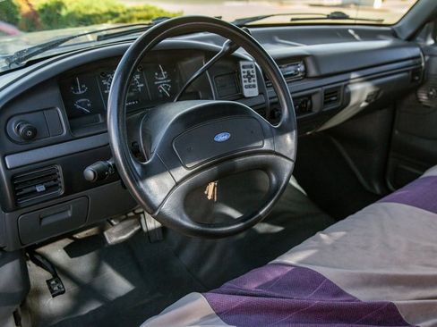 Used 1993 Ford F250 XL image 14