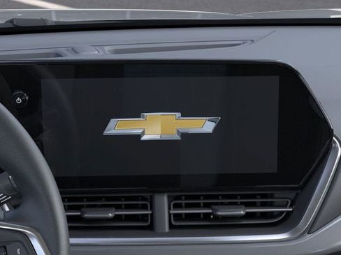 New 2026 Chevrolet Trax LT image 20
