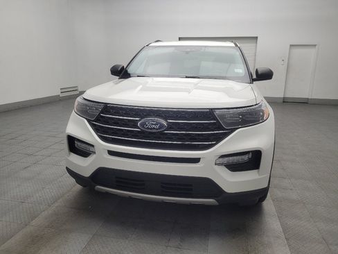 Used 2024 Ford Explorer XLT w/ Equipment Group 202A RWD image 15
