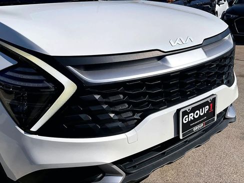 Used 2024 Kia Sportage LX image 28