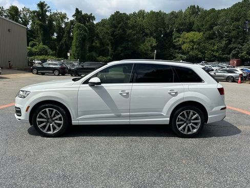 Used 2018 Audi Q7 3.0T Prestige image 2