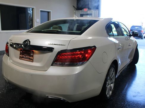Used 2012 Buick LaCrosse Touring image 2