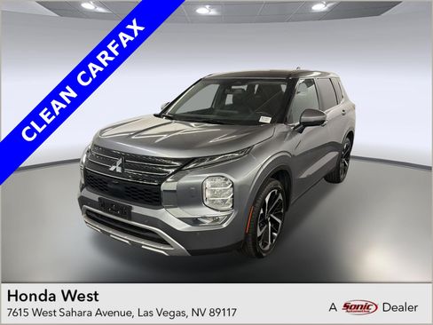 Used 2024 Mitsubishi Outlander SE AWD/4WD image 1