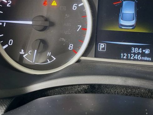 Used 2017 Nissan Sentra SV w/ Protection Package FWD image 13