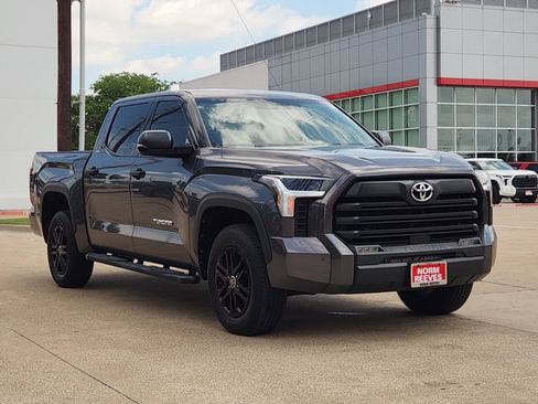 Used 2023 Toyota Tundra SR5 AWD/4WD image 2
