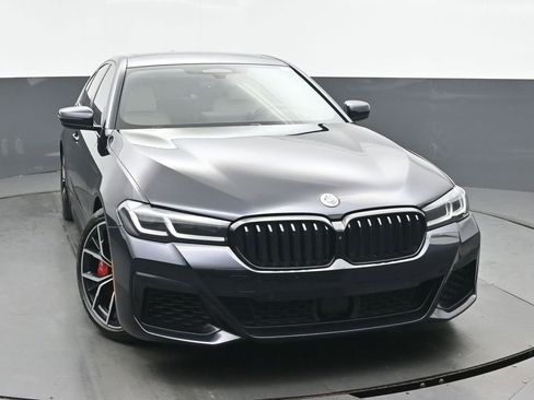 Used 2023 BMW M550i xDrive w/ Dynamic Handling Package AWD/4WD image 8