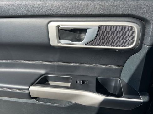 Used 2023 Ford Explorer XLT w/ Equipment Group 202A image 27