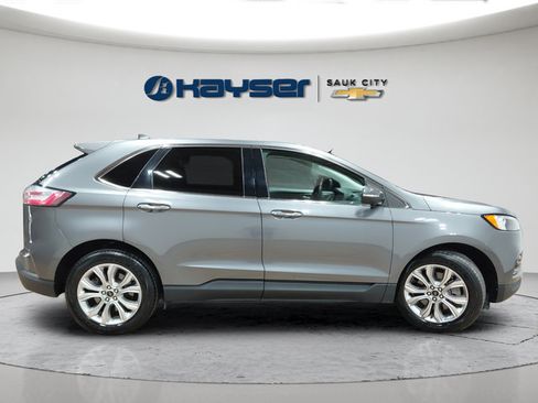 Used 2024 Ford Edge Titanium AWD/4WD image 8