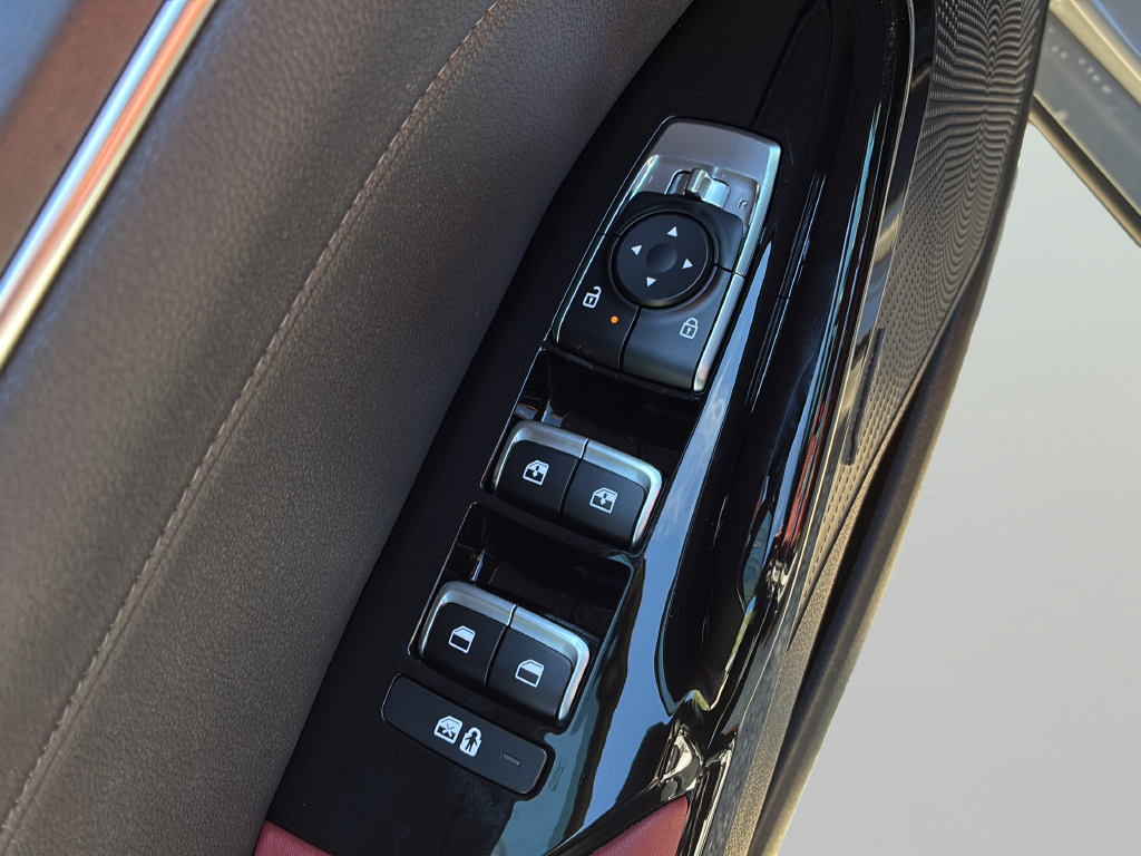New 2026 Kia K5 GT-Line w/ GT-Line Premium Package FWD image 12
