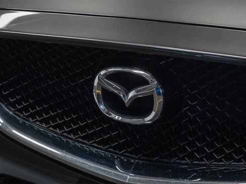 Used 2017 MAZDA CX-5 Touring image 8