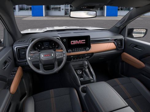 New 2026 GMC Canyon AT4 AWD/4WD image 8