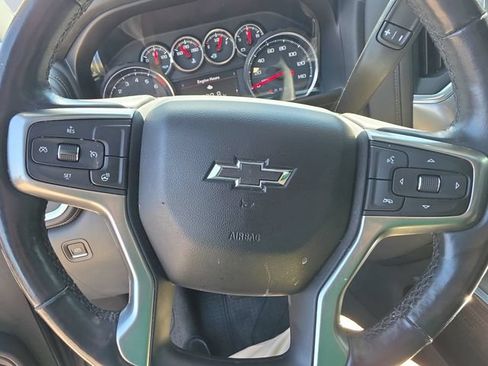 Used 2019 Chevrolet Silverado 1500 LT Trail Boss AWD/4WD image 12