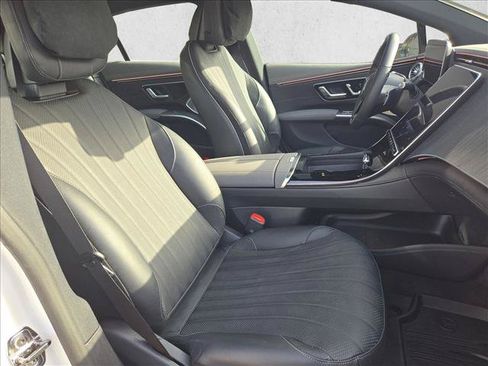 Used 2023 Mercedes-Benz EQS 450+ Sedan image 18