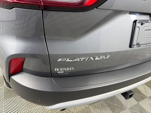 Used 2024 Ford Escape Platinum w/ Premium Technology Package AWD/4WD image 12
