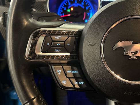 Used 2022 Ford Mustang Premium image 16