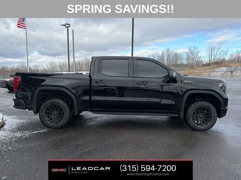 Used 2023 GMC Sierra 1500 AT4X image 7