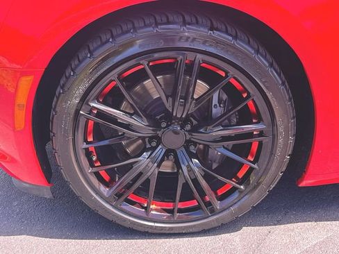 Used 2016 Chevrolet Camaro SS RWD image 34