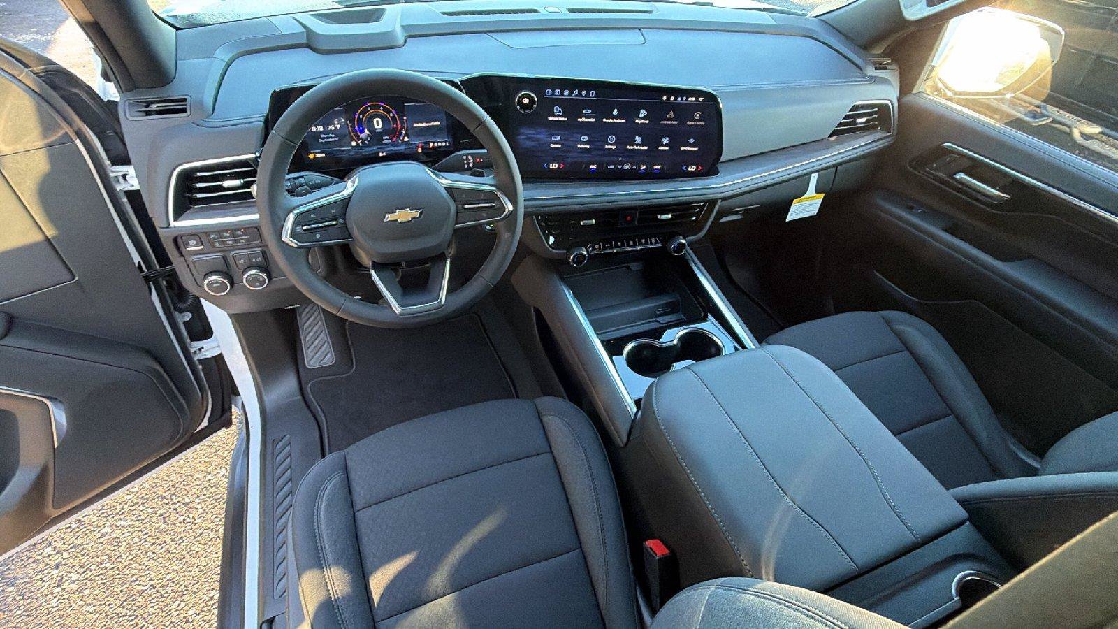 New 2026 Chevrolet Suburban LS RWD image 19