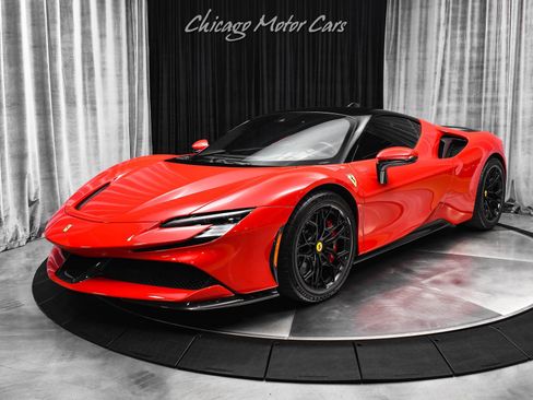 Used 2021 Ferrari SF90 Stradale AWD/4WD image 32