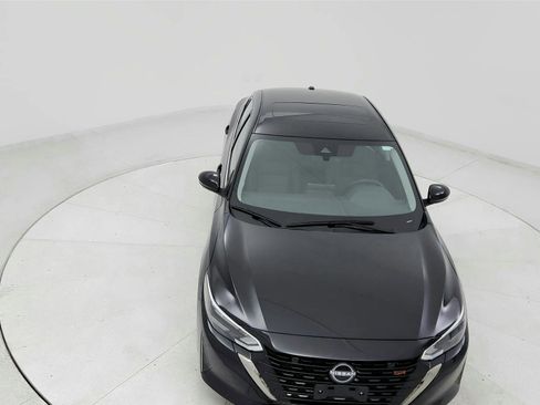 Used 2025 Nissan Sentra SR w/ SR Premium Package FWD image 20
