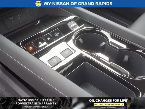 New 2025 Nissan Murano SL w/ Cargo Package image 11