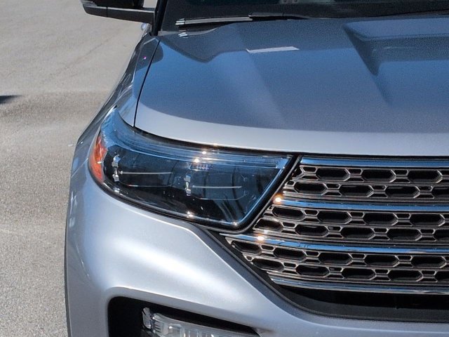 Certified 2021 Ford Explorer King Ranch w/ Premium Technology Package AWD/4WD image 10