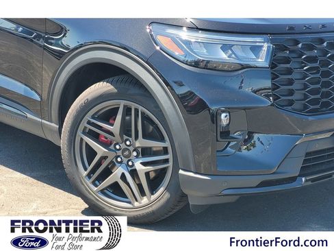 Used 2026 Ford Explorer ST w/ Sun And Sound Package AWD/4WD image 6