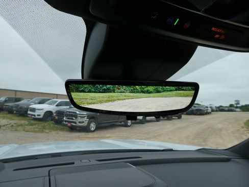 New 2026 GMC Yukon XL Denali w/ Denali Reserve Package AWD/4WD image 29