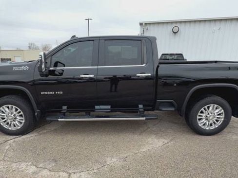 Used 2020 Chevrolet Silverado 2500 High Country w/ Z71 Off-Road Package AWD/4WD image 7