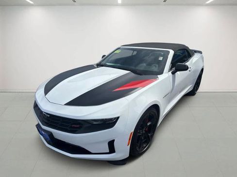 Used 2023 Chevrolet Camaro LT w/ RS Package image 2
