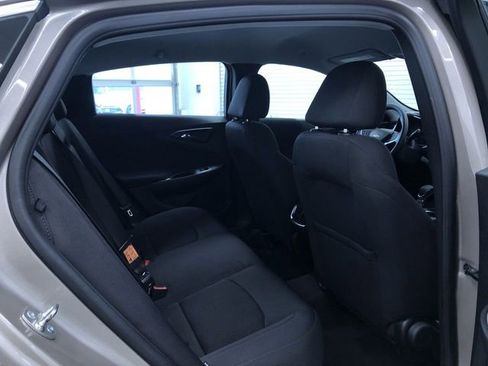 Used 2024 Chevrolet Malibu LT image 22