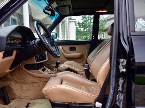 Used 1988 BMW M5 image 44