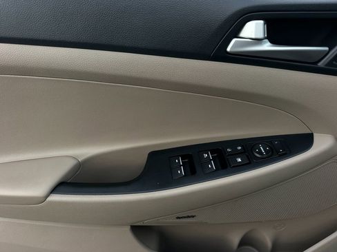 Used 2020 Hyundai Tucson Limited image 11