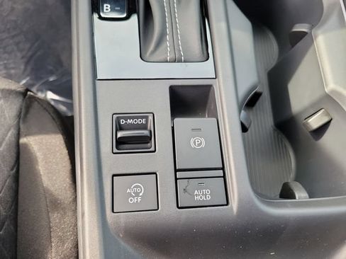 New 2026 Nissan Sentra SV w/ SV Convenience Package FWD image 21
