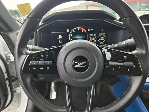 Used 2024 Nissan Z Performance w/ Floor Mat Package RWD image 24