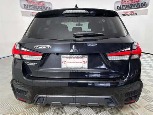Used 2020 Mitsubishi Outlander Sport ES image 4