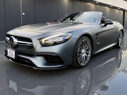 Used 2017 Mercedes-Benz SL 63 AMG image 1