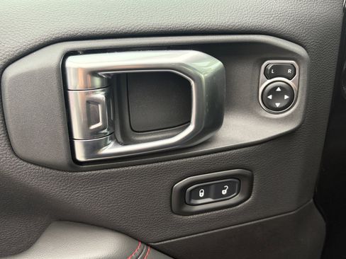 New 2026 Jeep Wrangler Unlimited Rubicon 392 image 15