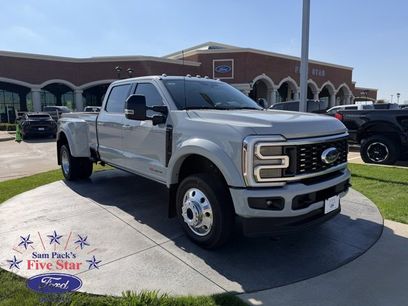 Certified 2026 Ford F450 Platinum w/ FX4 Off-Road Package