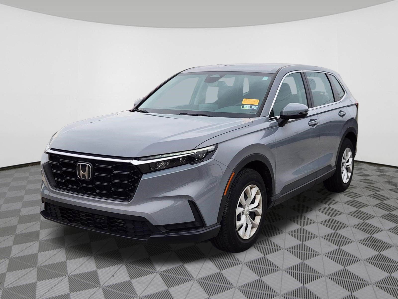 Used 2024 Honda CR-V LX image 2
