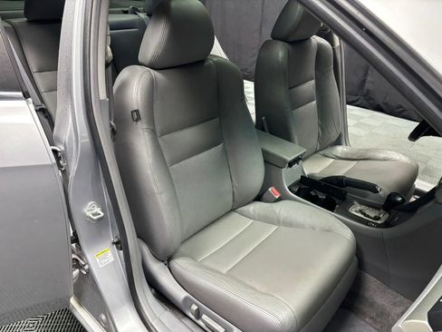 Used 2005 Acura TSX image 33