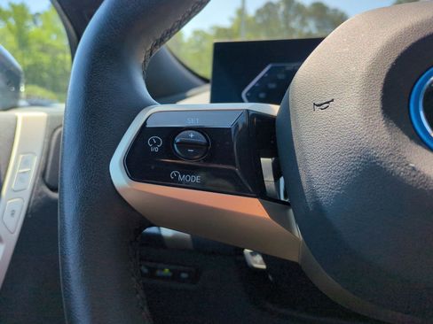 Certified 2023 BMW iX xDrive50 w/ Premium Package AWD/4WD image 19